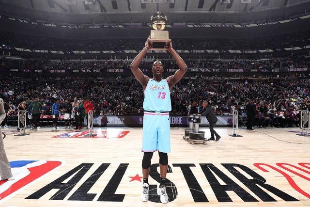 齐达内将按资历挑选法国队副队长